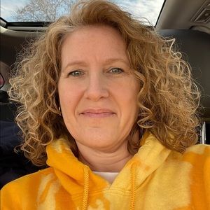 Meet your Posher, Tina